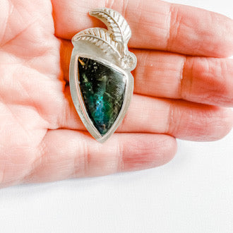 Crest, Necklace, Small Dog Silver