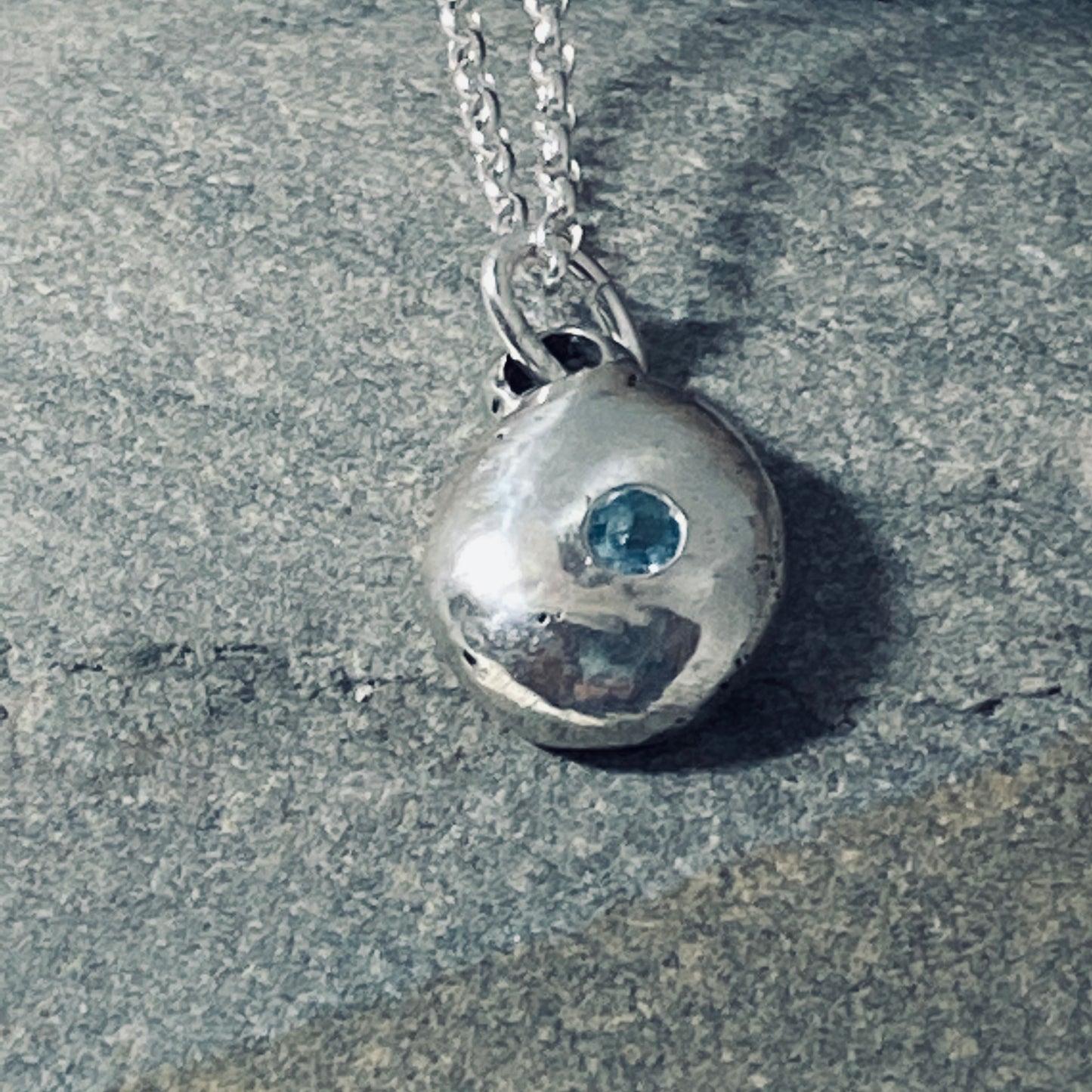 Pebble Necklace