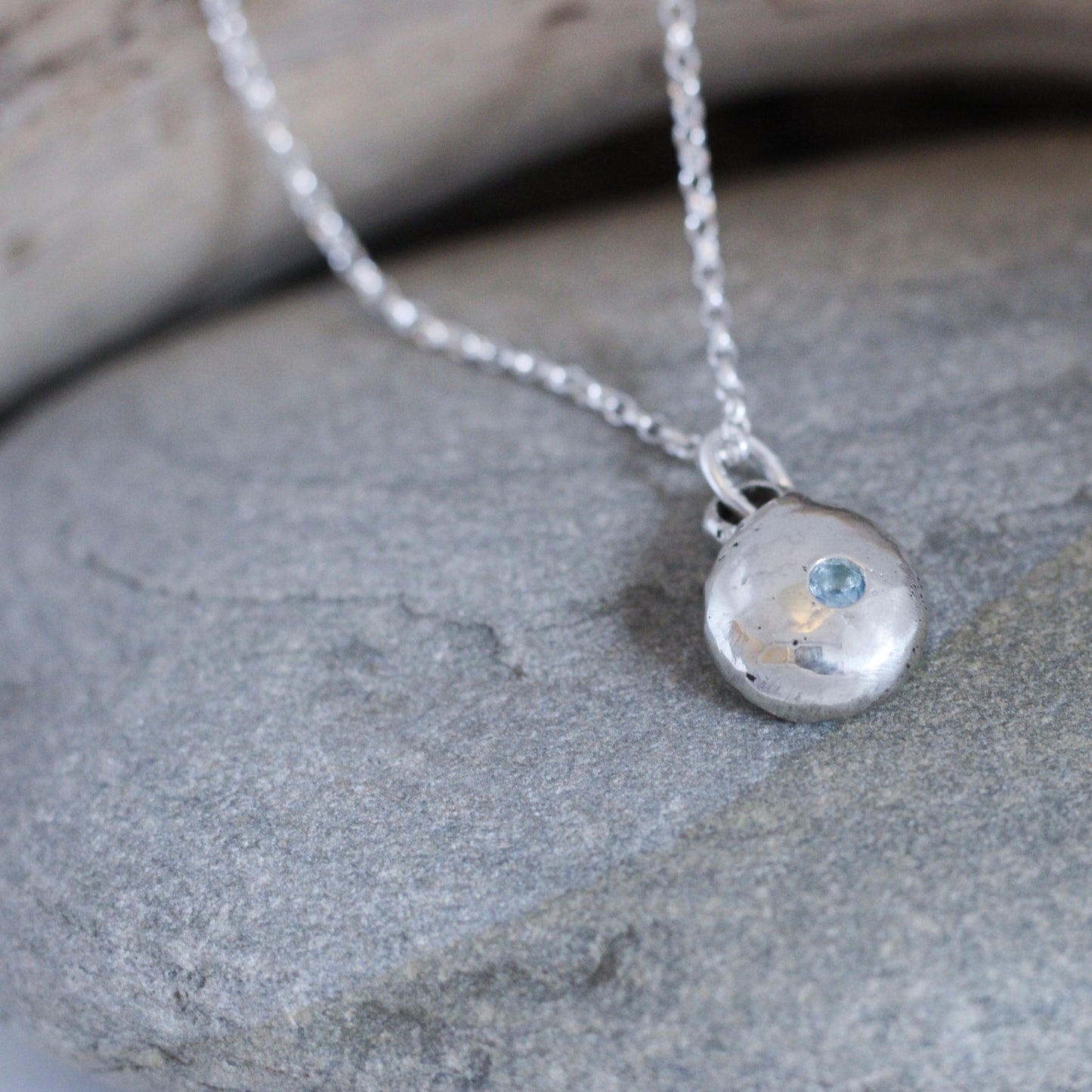 Pebble Necklace