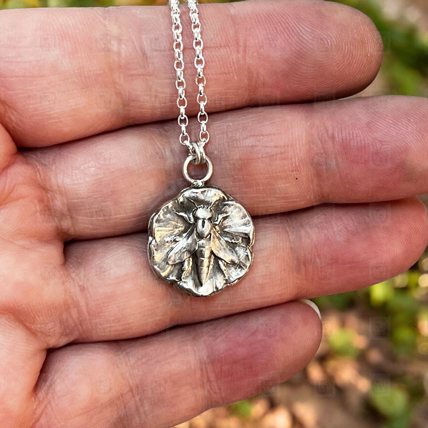 Pollinator Talisman