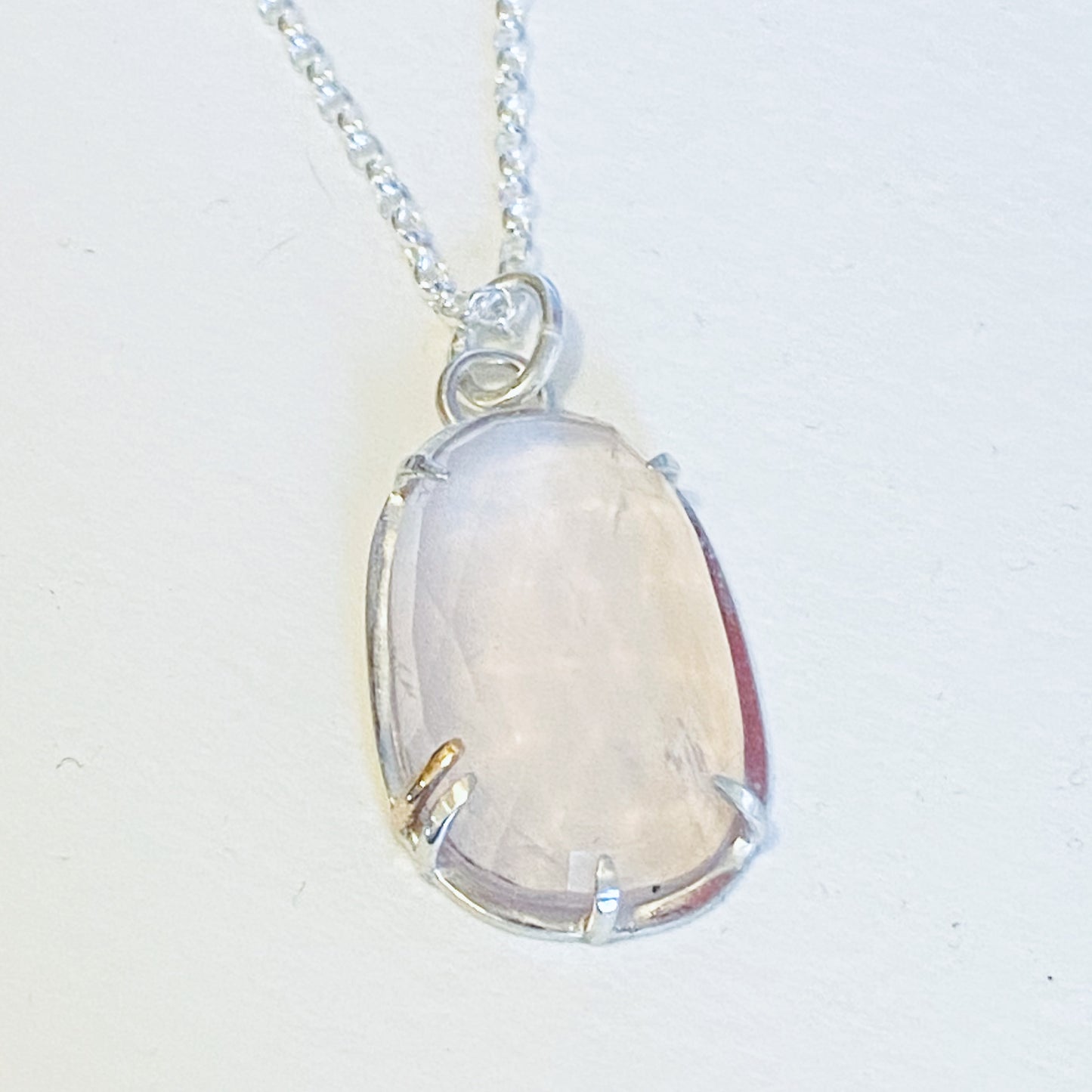 rose quartz simple pendant